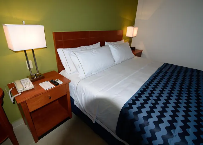 Resort Express By Ihg