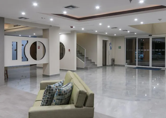 Resort Express By Ihg Cabo San Lucas