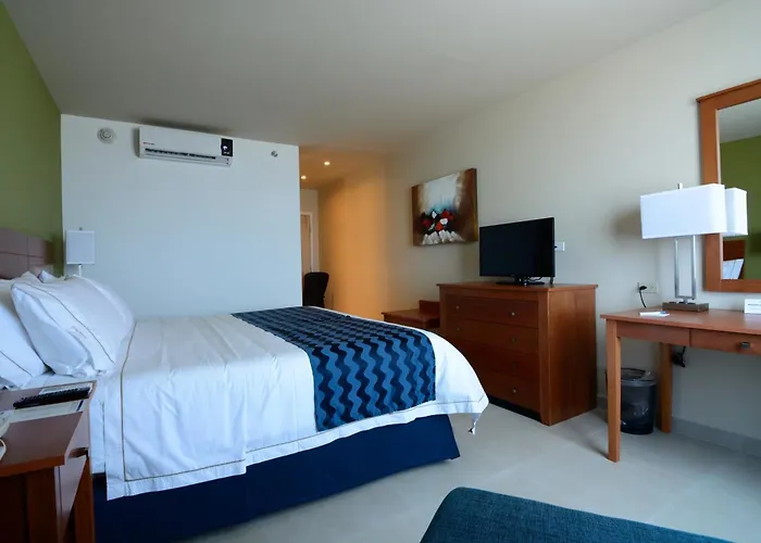 Express By Ihg 3*